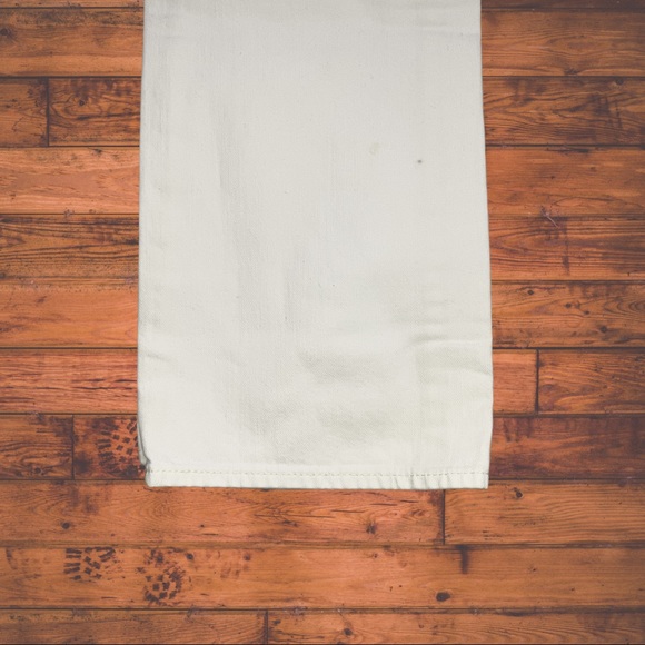 True Religion Mens Size 33 White Straight Leg Denim Jeans - Picture 8 of 9